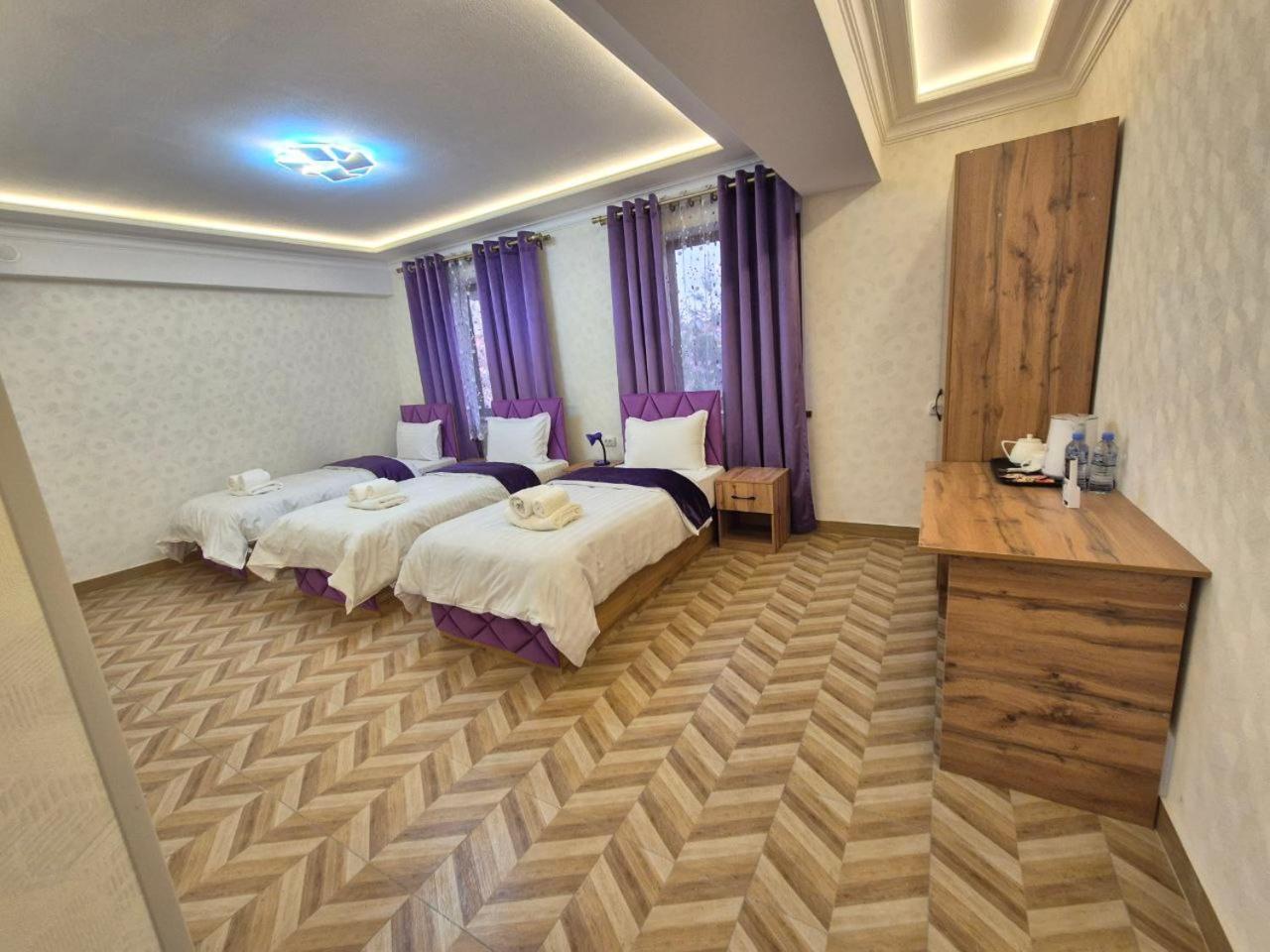 Samarkand Imron Hotel Eksteriør billede
