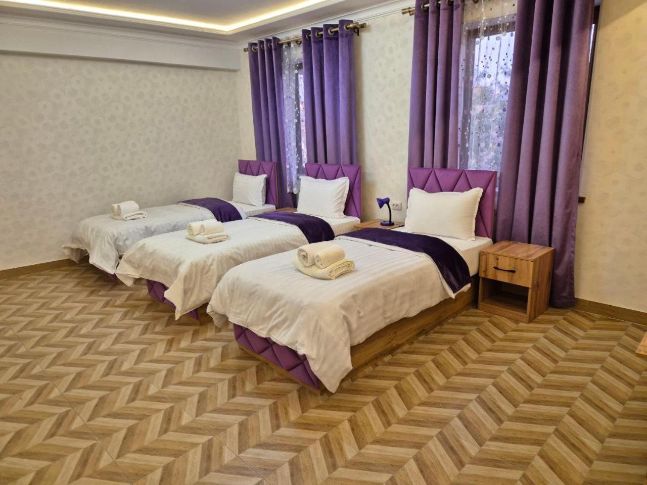 Samarkand Imron Hotel Eksteriør billede