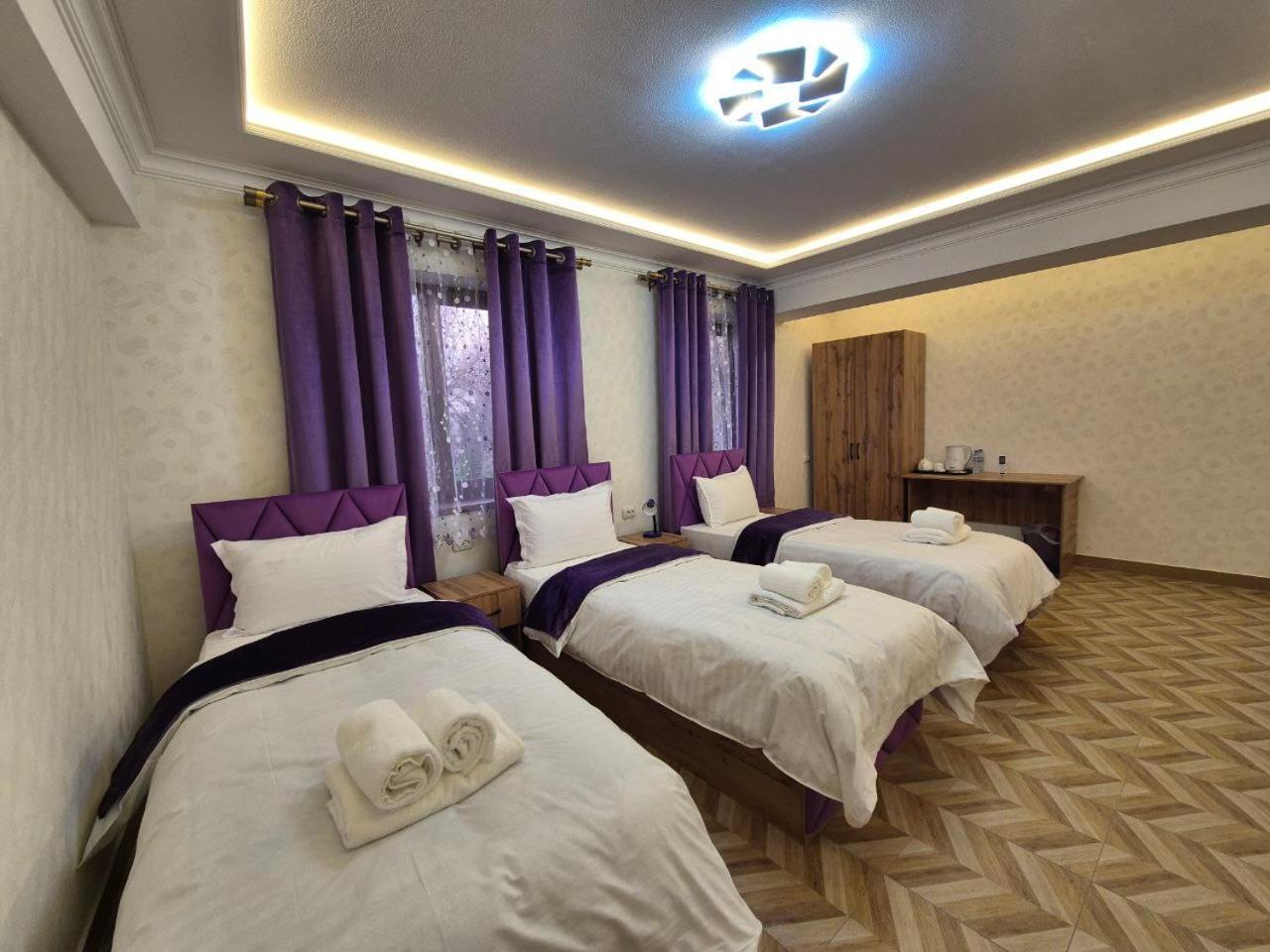 Samarkand Imron Hotel Eksteriør billede