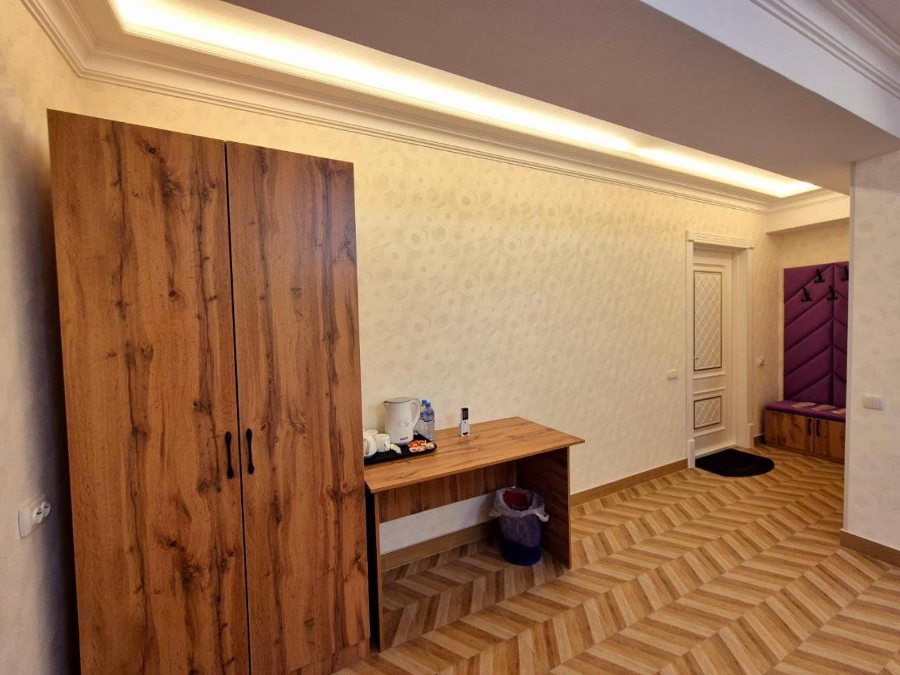 Samarkand Imron Hotel Eksteriør billede