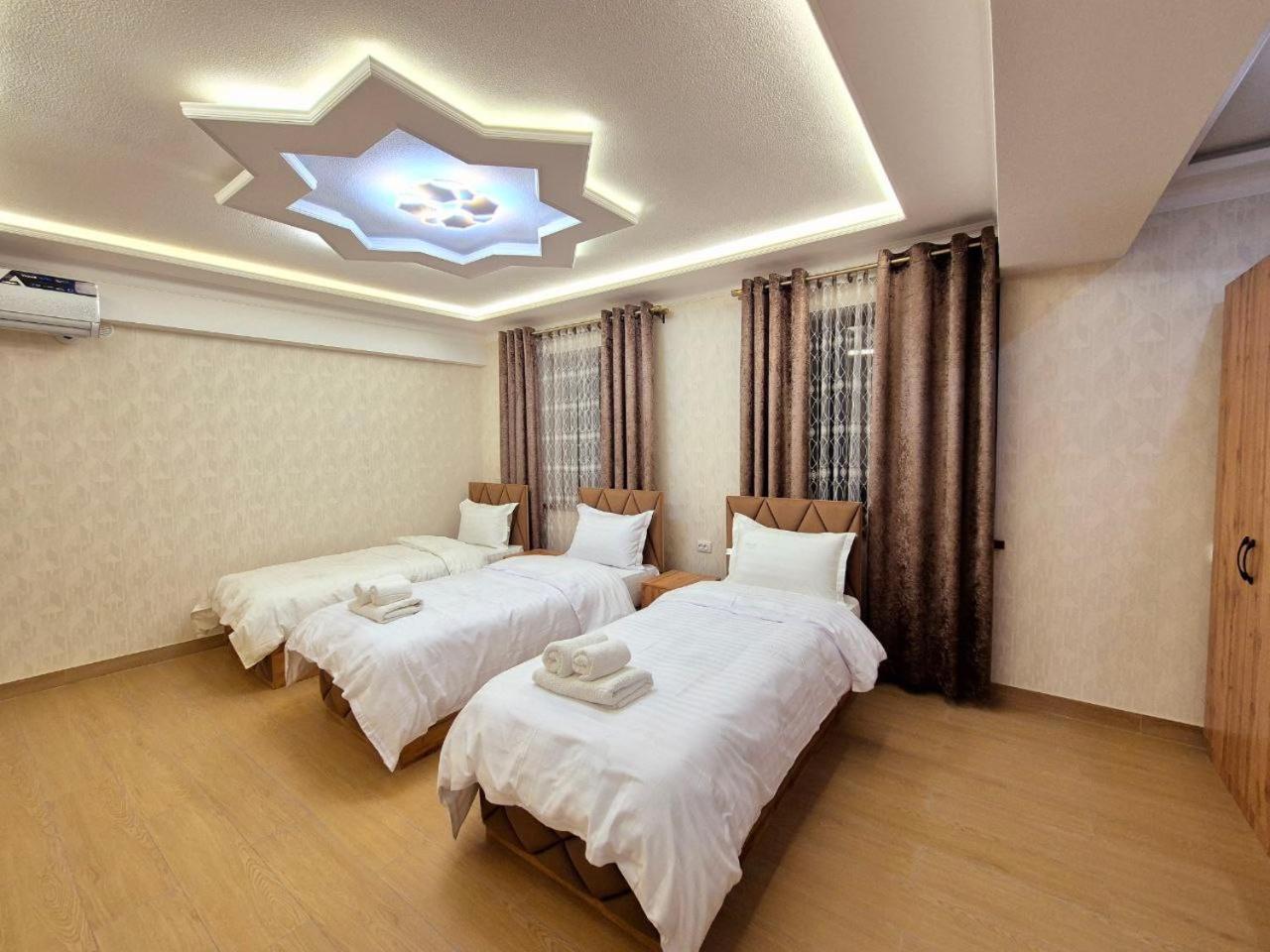 Samarkand Imron Hotel Eksteriør billede