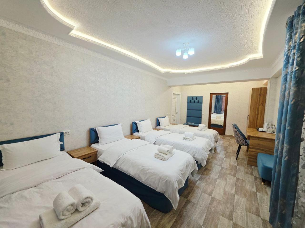 Samarkand Imron Hotel Eksteriør billede